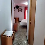 Iris Hotel