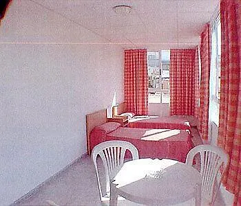 Iris * בנידורם