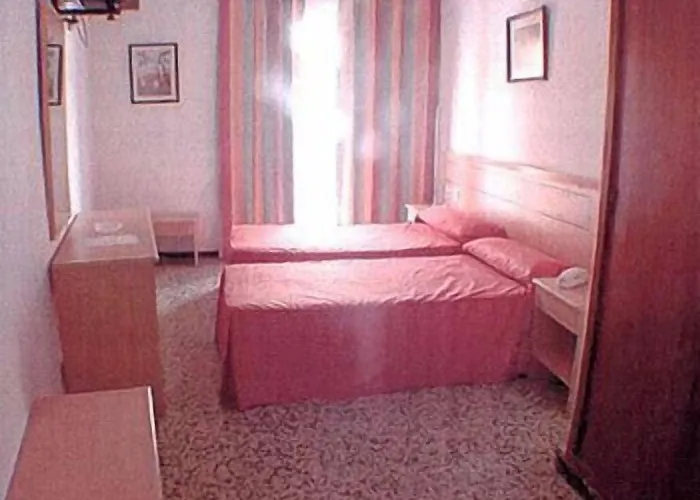 Hotel Iris *