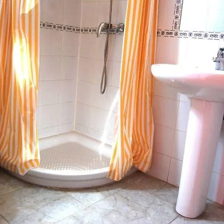 Iris Ξενοδοχείο Μπένιντορμ