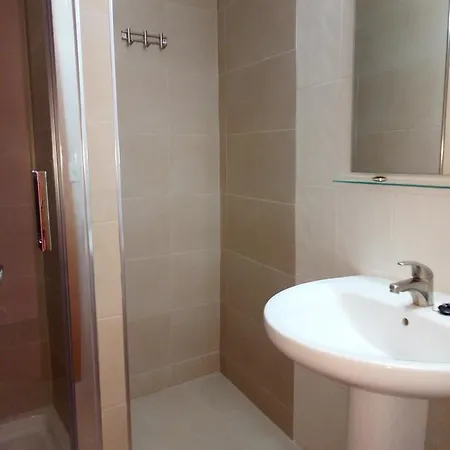 Ξενοδοχείο Iris