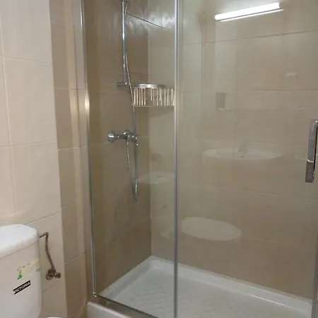 Ξενοδοχείο Iris Μπένιντορμ